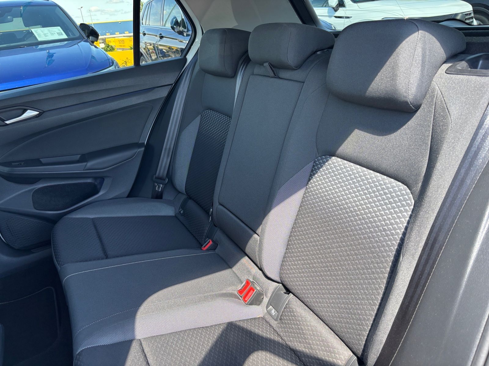 Volkswagen Golf - Bild 14