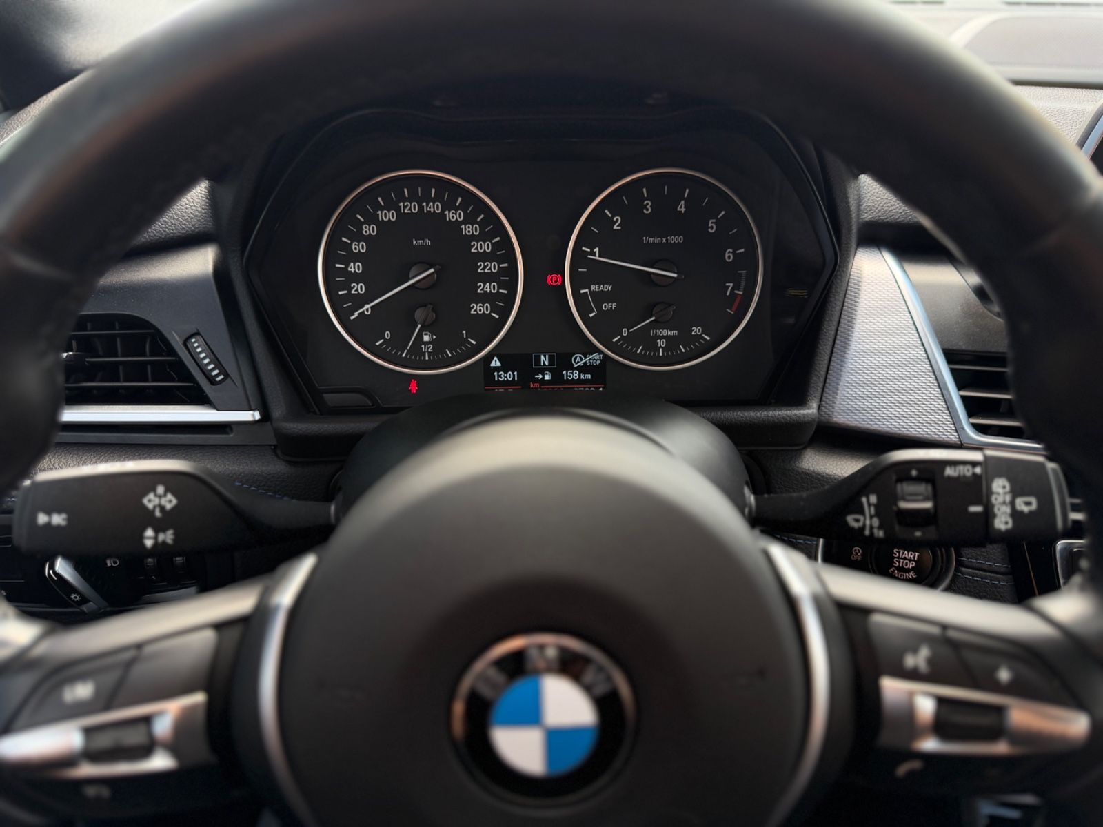 218 Active Tourer M Paket Alcantara