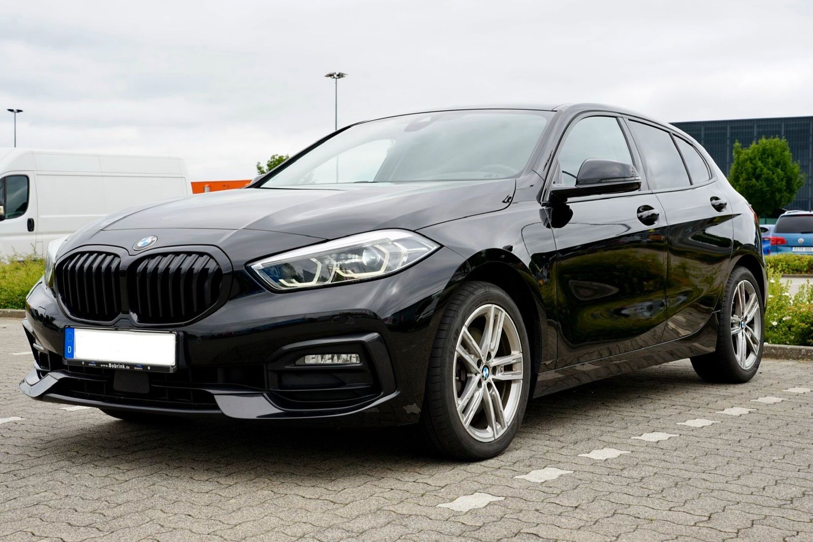BMW BMW 118d Sport Line / Automatik / 150 PS /...