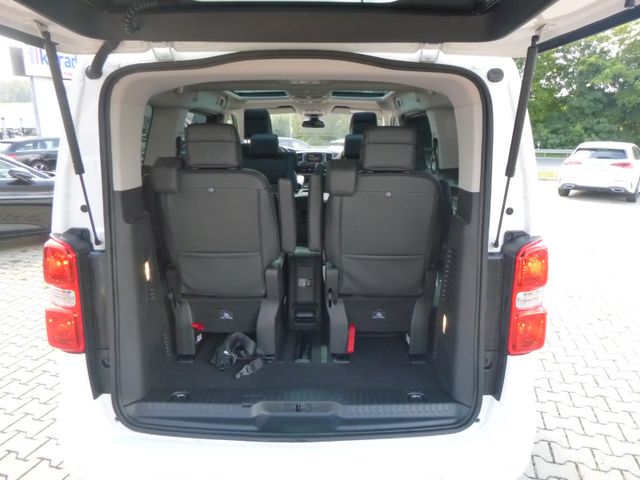 Fahrzeugabbildung Opel Zafira Life 2.0 D Tourer M>AUT/AHK/Tisch/