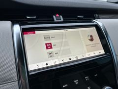 Fahrzeugabbildung Land Rover Discovery Sport R-DYNAMIC Autom. AWD Pano AHK