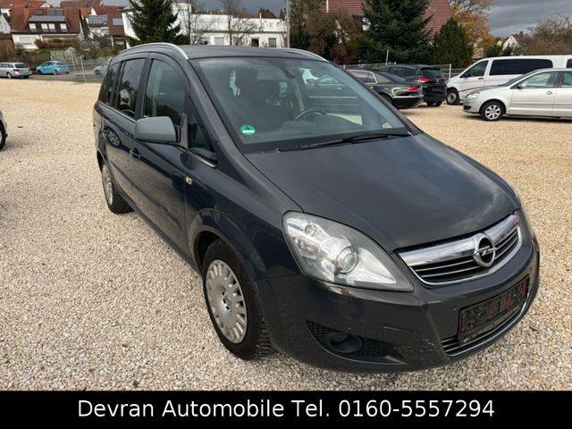 Opel Zafira B Family Plus