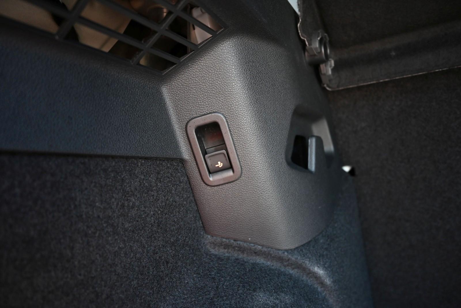 Volkswagen Golf VIII Lim. 1.5 TSI Life/Panorama/AHK/ACC, миниатюра 28