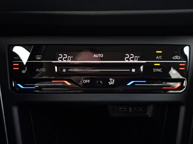 POLO 1.0 TSI STYLE NAVI+SHZ+DAB+IQ.LIGHT+PDC