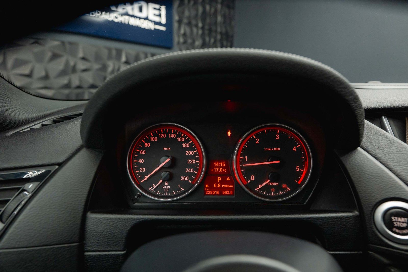 Fahrzeugabbildung BMW X1 xDrive 18d M-Sport Shadow Line *Bi-Xenon*DAB*