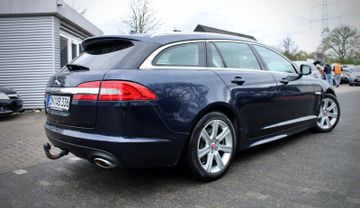 Jaguar XF - 4