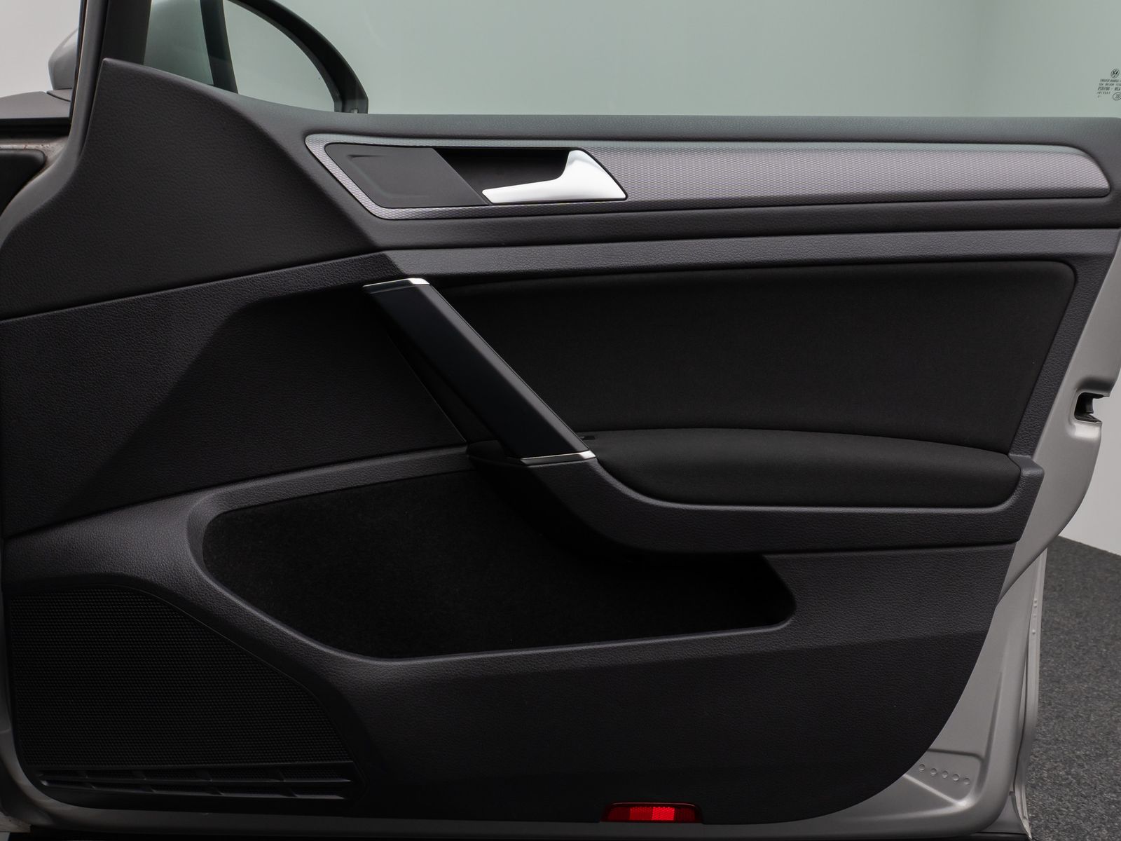 Fahrzeugabbildung Volkswagen Golf VII Variant Lounge BMT Sitzhzg Navi AHK