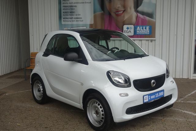 Smart ForTwo 52 KW twinamic*COOL&MEDIA*PANO*NAVI*SHZ*T