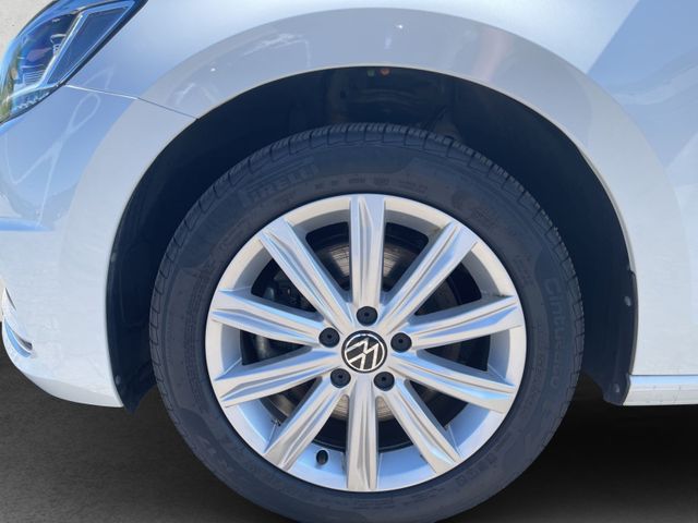 Touran Highline 2.0 TDI DSG 7-Sitzer