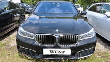 BMW 750 - 3