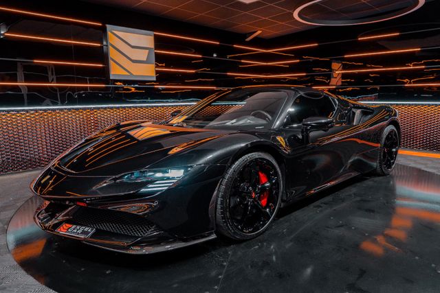 FERRARI SF90