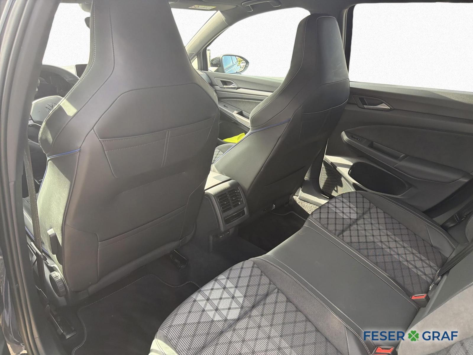 Volkswagen Golf VIII Variant R-Line 1,5 l eTSI DSG AHK LED, миниатюра 12