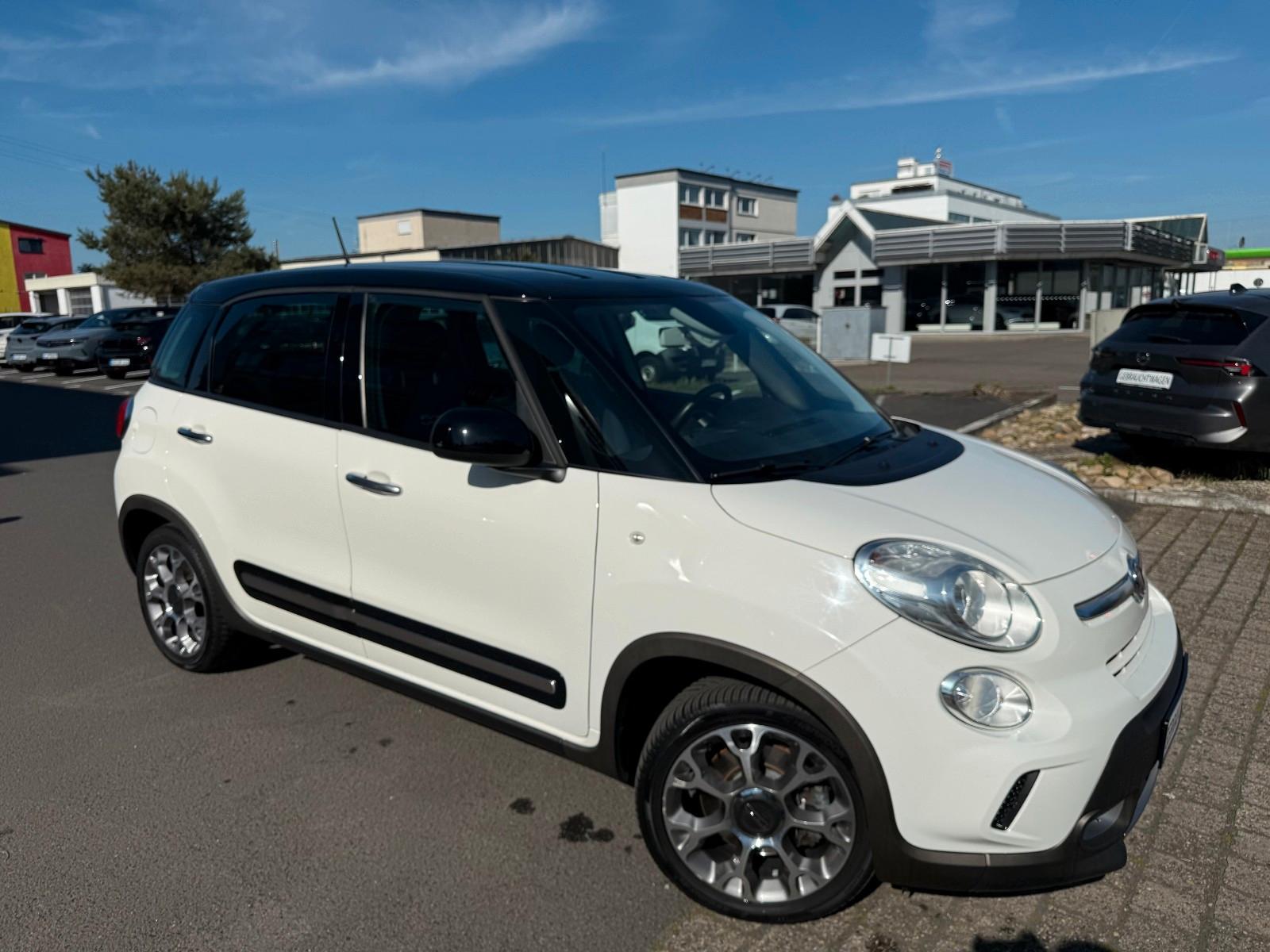 Fiat 500L Trekking Rock N Road Edition