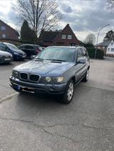 BMW X5 3.0d - - BMW X5 aus 2002 mit Diesel-Antrieb