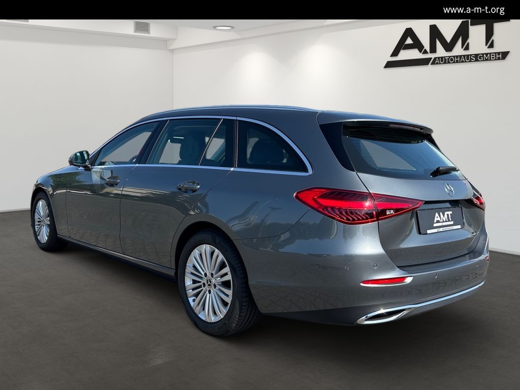 MERCEDES-BENZ C 220