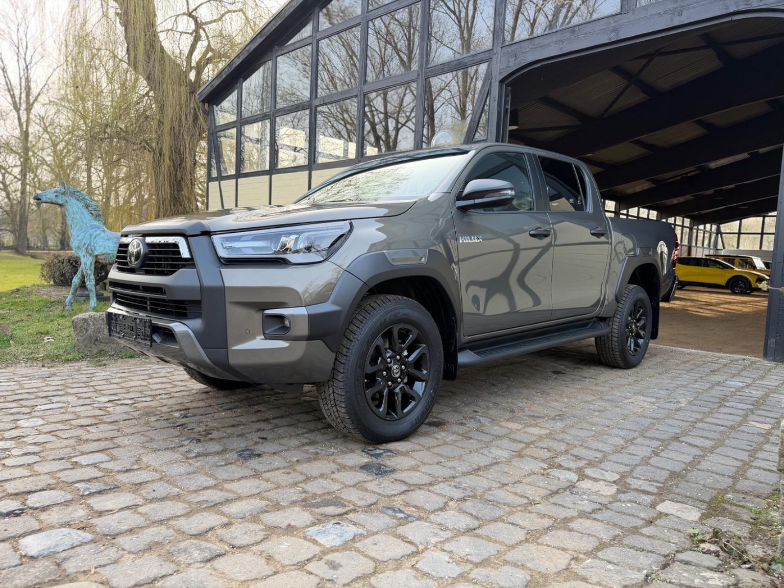 Toyota Hilux 2.8 D-4D 4Wd V48 Invincible*AHK*JBL RFK