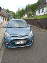 Hyundai i10 1.2 PASSION / SHZ / TEMPOMAT / 8fachbereift