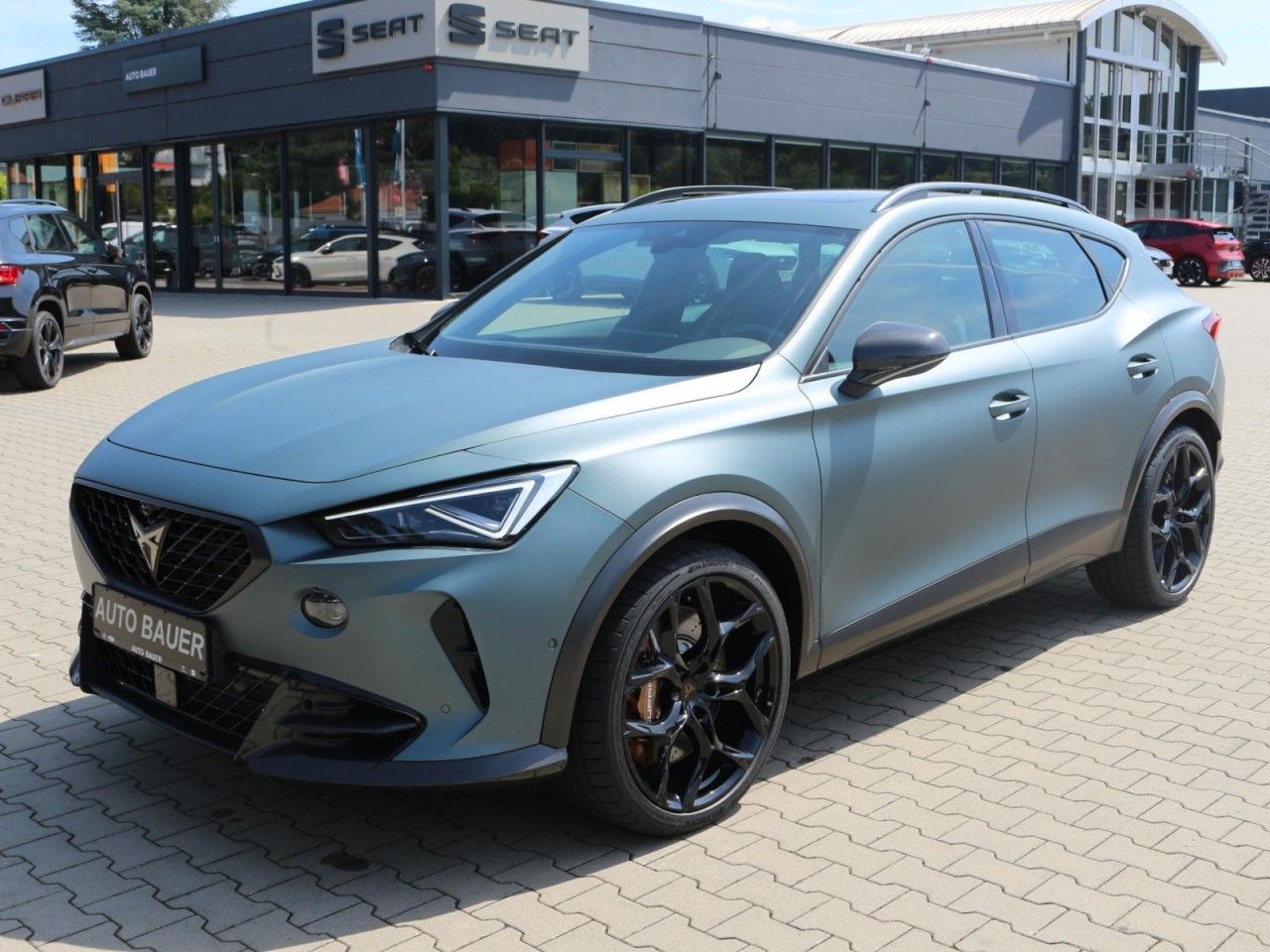 Fahrzeugabbildung CUPRA Formentor VZ5 Enceladus Edition