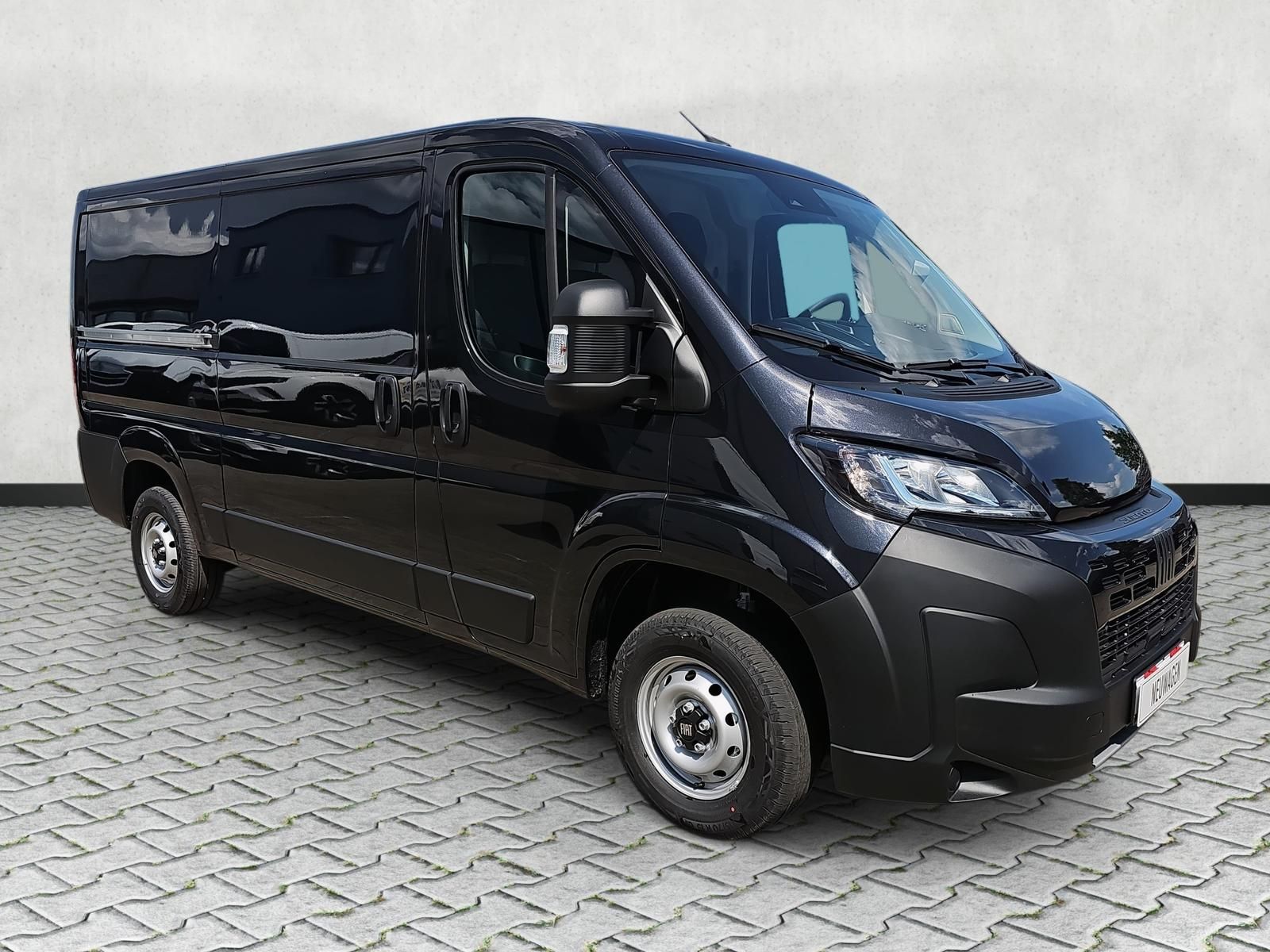 Fiat Ducato Kastenwagen L2H1 3T Diesel 120 MT imagem 2