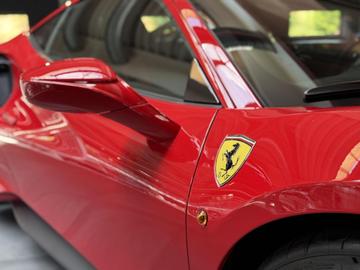 صورة 8 لـ 2020 Ferrari 488 PISTA