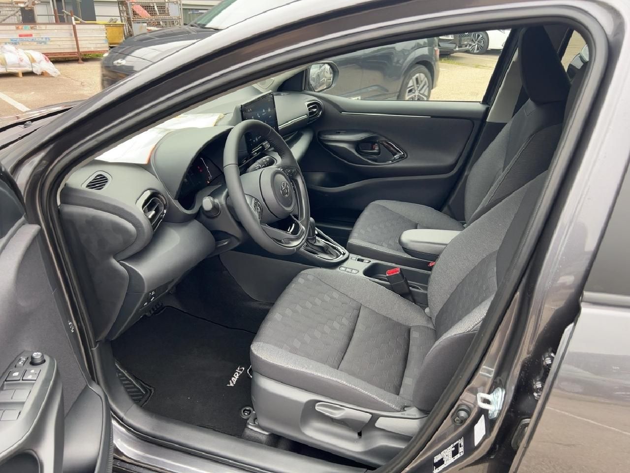 Fahrzeugabbildung Toyota Yaris 1,5 Hybrid Teamplayer *Safetyp.*Comfortp.