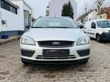 Ford Focus Turnier 1.6 Fun X Klimaanlage - Ford Focus aus 2006: 1.6