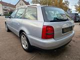 Audi A4 Avant 2.8 tiptronic quattro - Audi A4 aus 1998: 2.8
