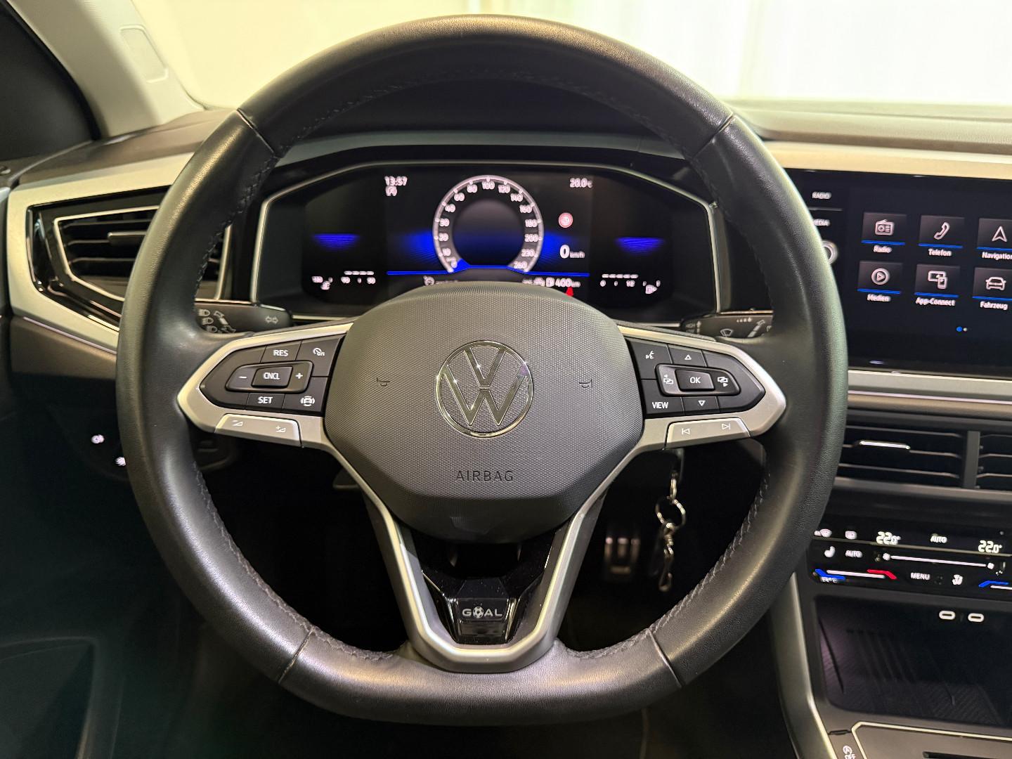 Volkswagen Polo VI Goal SITZHEIZ ALU PDC VW GARANTIE, миниатюра 13