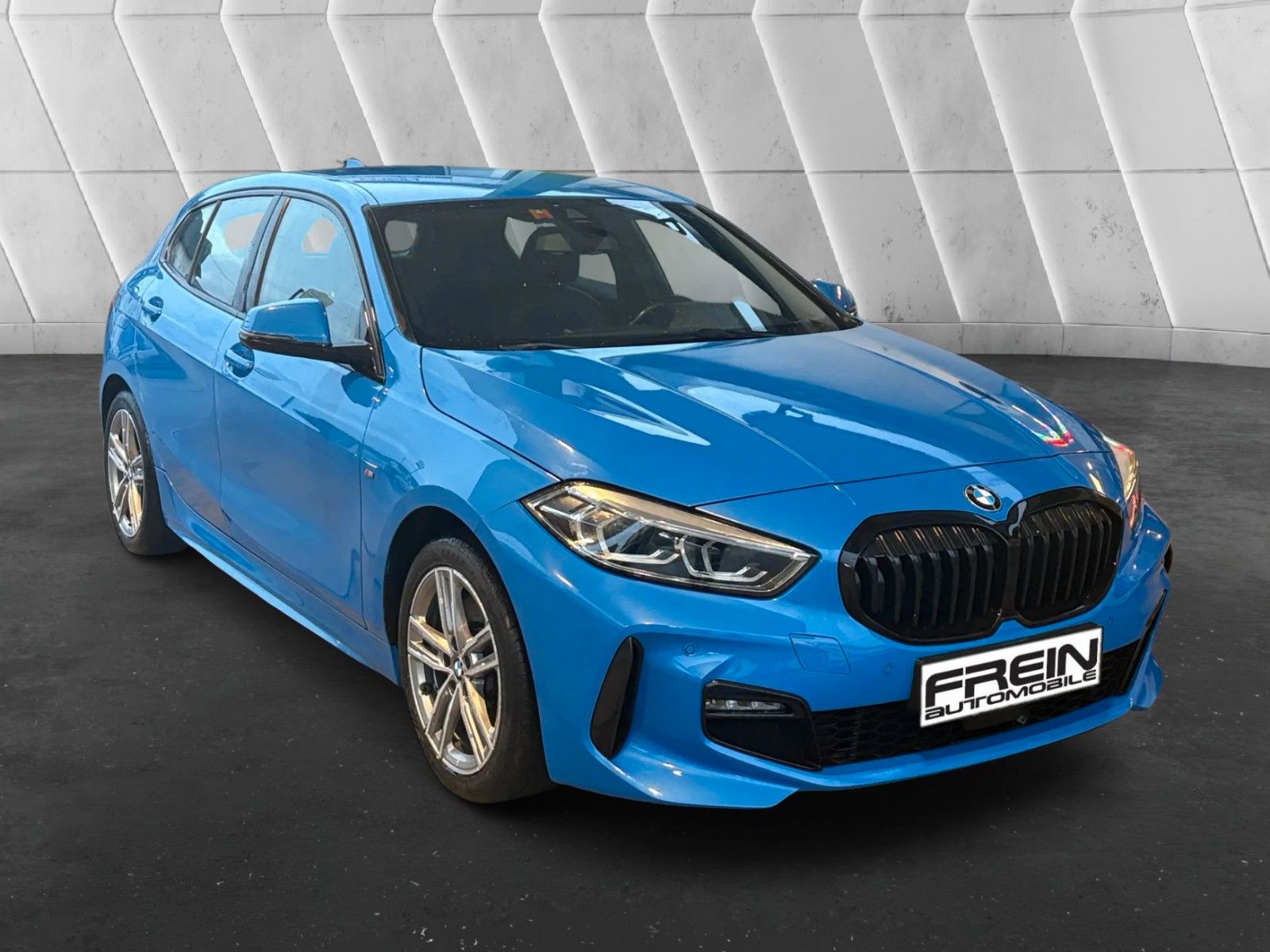 BMW 120 d M Sport M Paket AUTOMATIK SCHECKHEFT LED