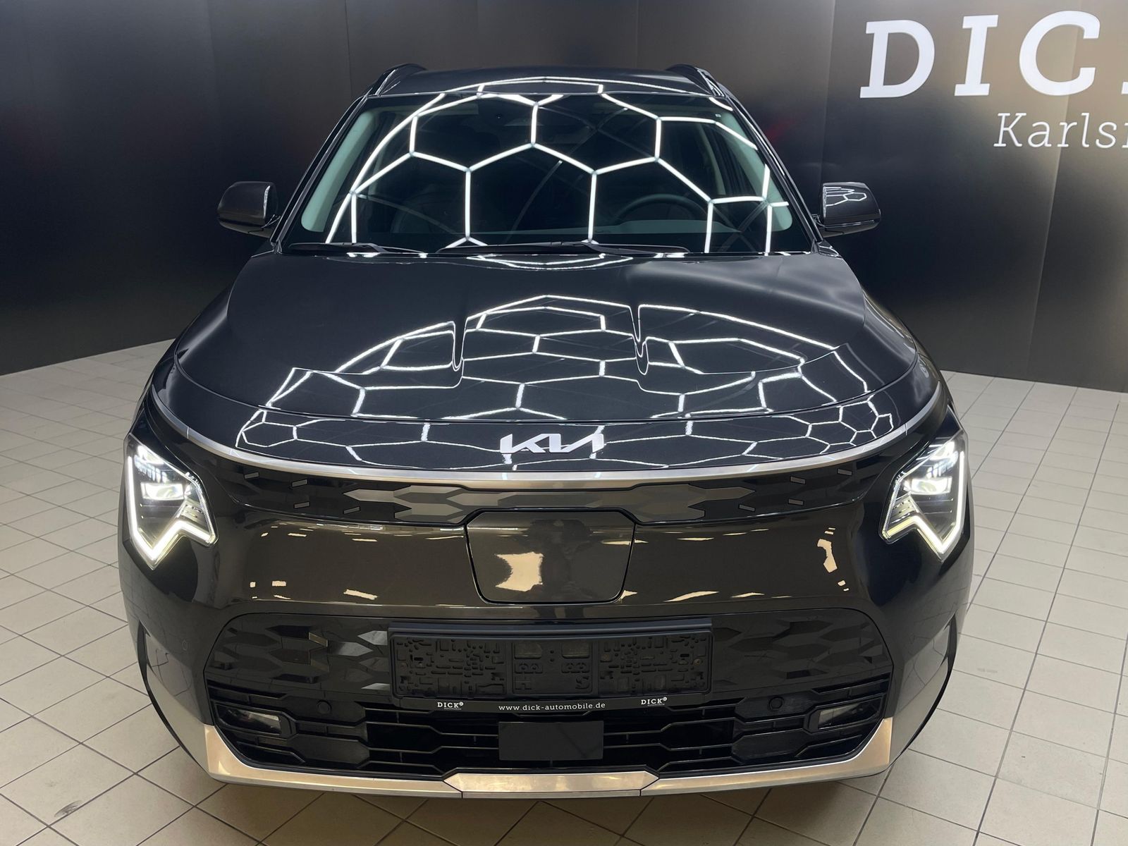 Fahrzeugabbildung Kia e-Niro Spirit LEDER+NAVI+LED+SHZ+H&K+KAM+ACC+WP+