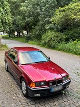 BMW 320 Limousine E36 * Calypsorot * - BMW 320 aus 1992