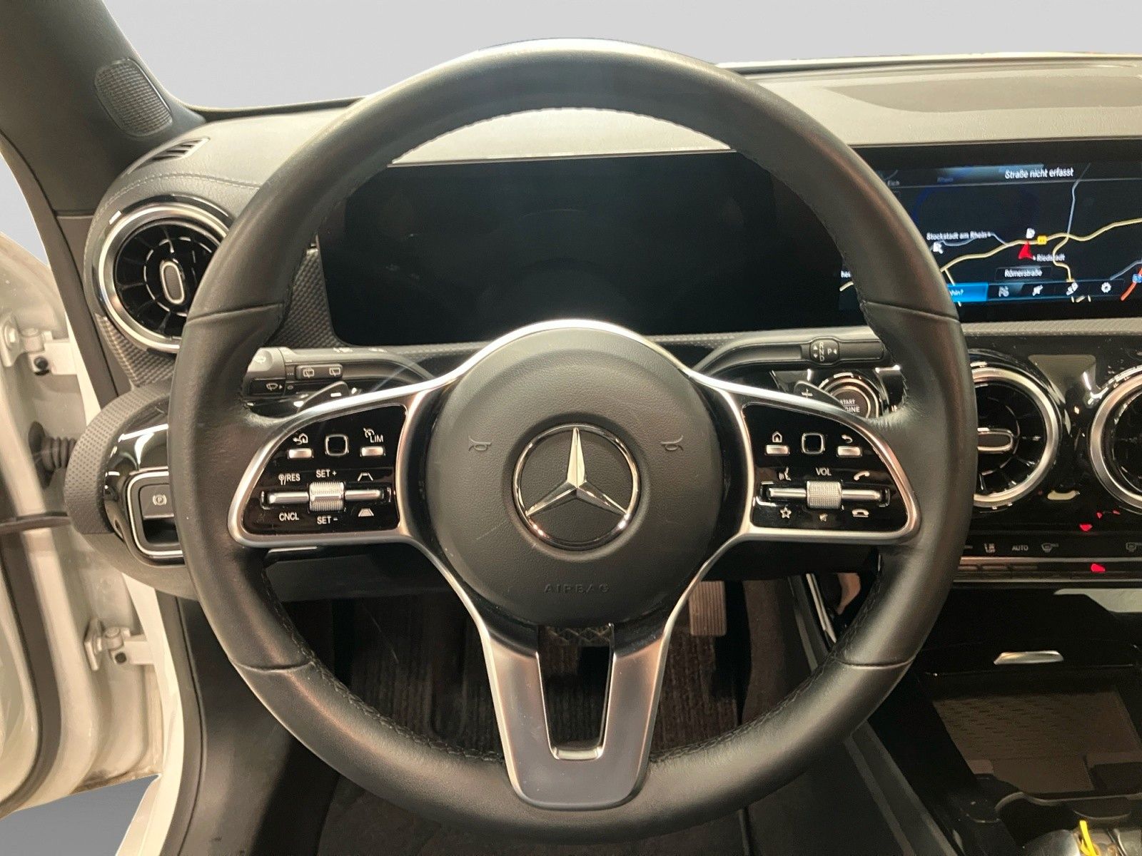 Mercedes-Benz CLA Shooting Brake - Bild 7