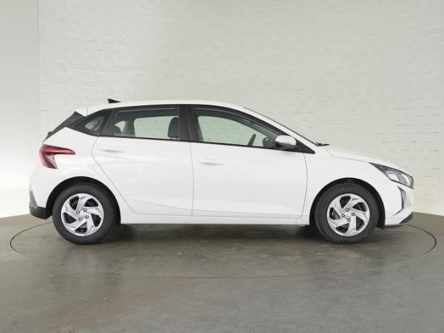i20 FACELIFT SELECT+NAVI+RÜCKFAHRKAMERA+PARKPILO