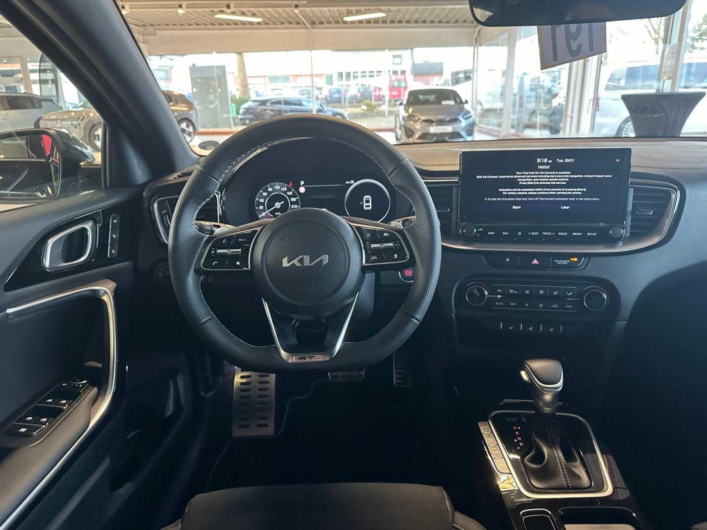 Kia PROCEED 1.5T DCT7 GTL TEC GD 18Z LEDER
