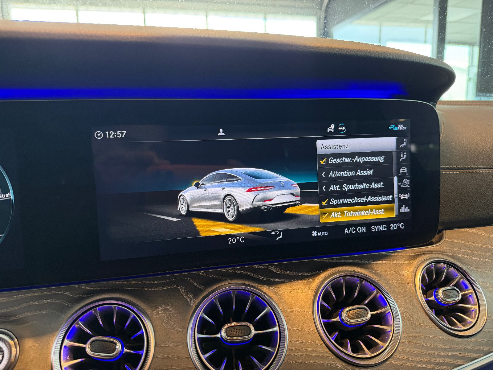 Fahrzeugabbildung Mercedes-Benz AMG GT 4 /43 4Matic+/AERO/V-8STYLING/360KAM/