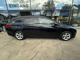 Hyundai i40*Klimaautomatik*Einparkhilfe*AHK - gebrauchte Hyundai i40 aus dem Jahr 2011