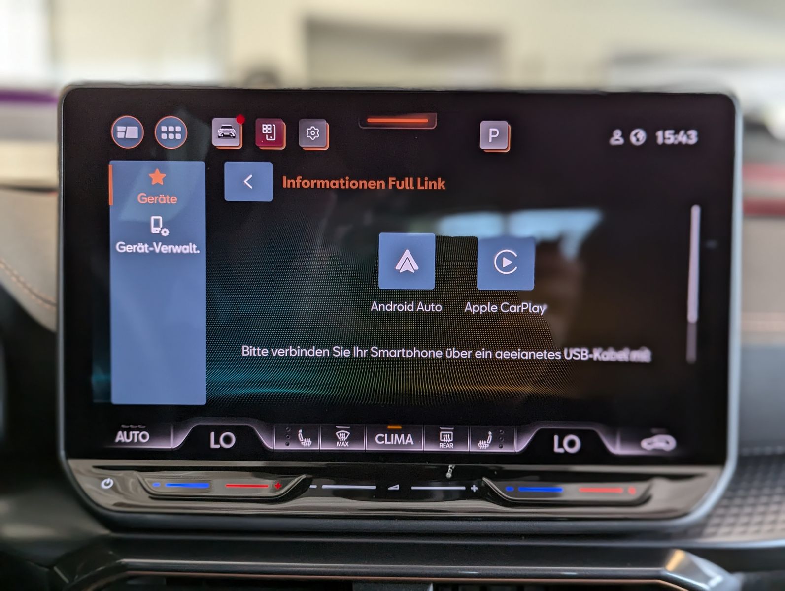 CUPRA Formentor 1.5 eTSI Dynamic / Edge-Paket ACC 18" - Image 31