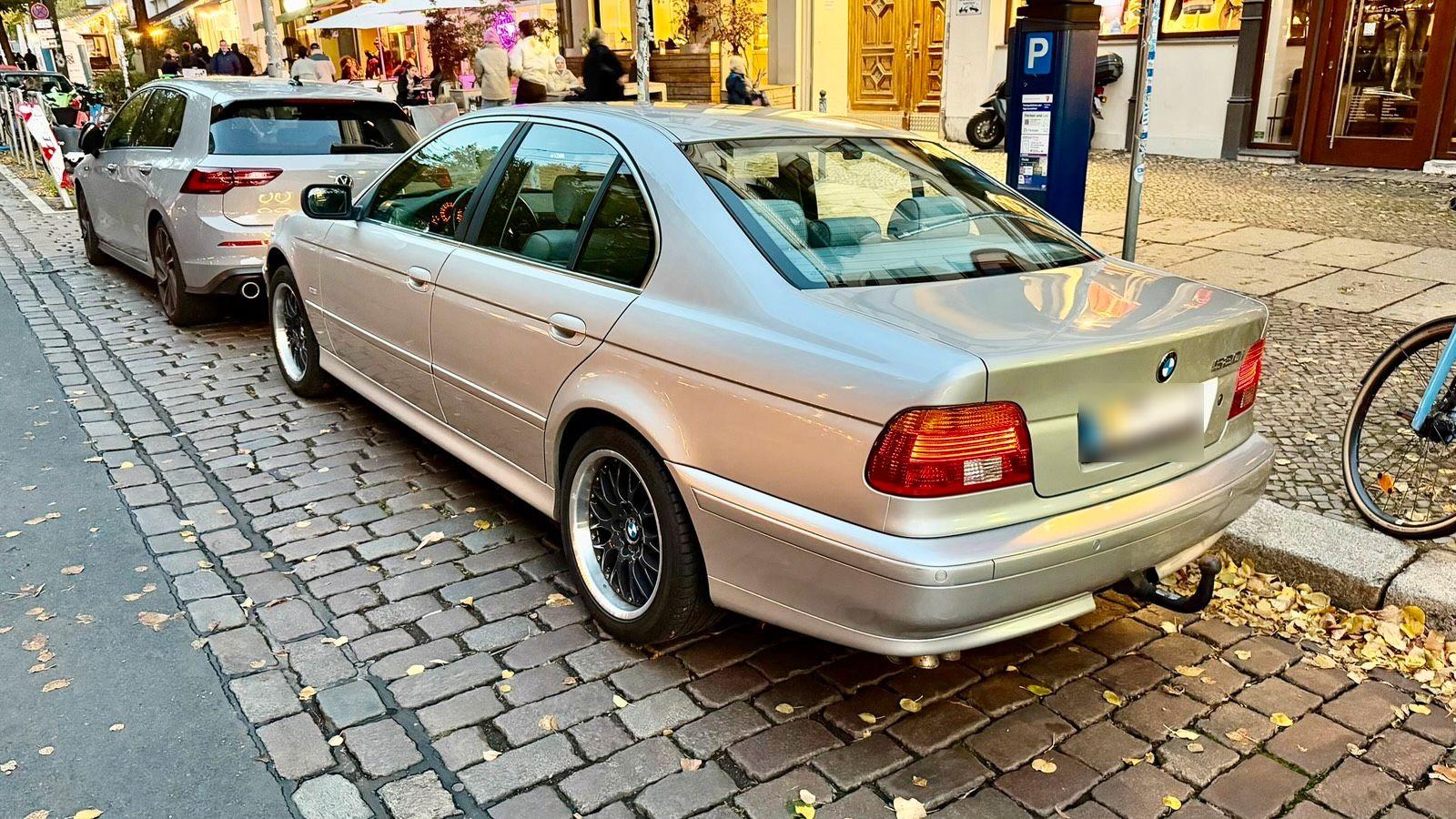 BMW 520