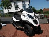 Piaggio MP3 400 - PIAGGIO MP4