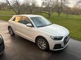 Audi A1 30 TFSI S tronic allstreet allstreet - Audi A1: Standheizung
