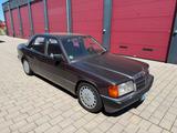 Mercedes-Benz Mercedes Benz 190e 1,8 (W201) - Mercedes-Benz 190 Gebrauchtwagen in Mannheim
