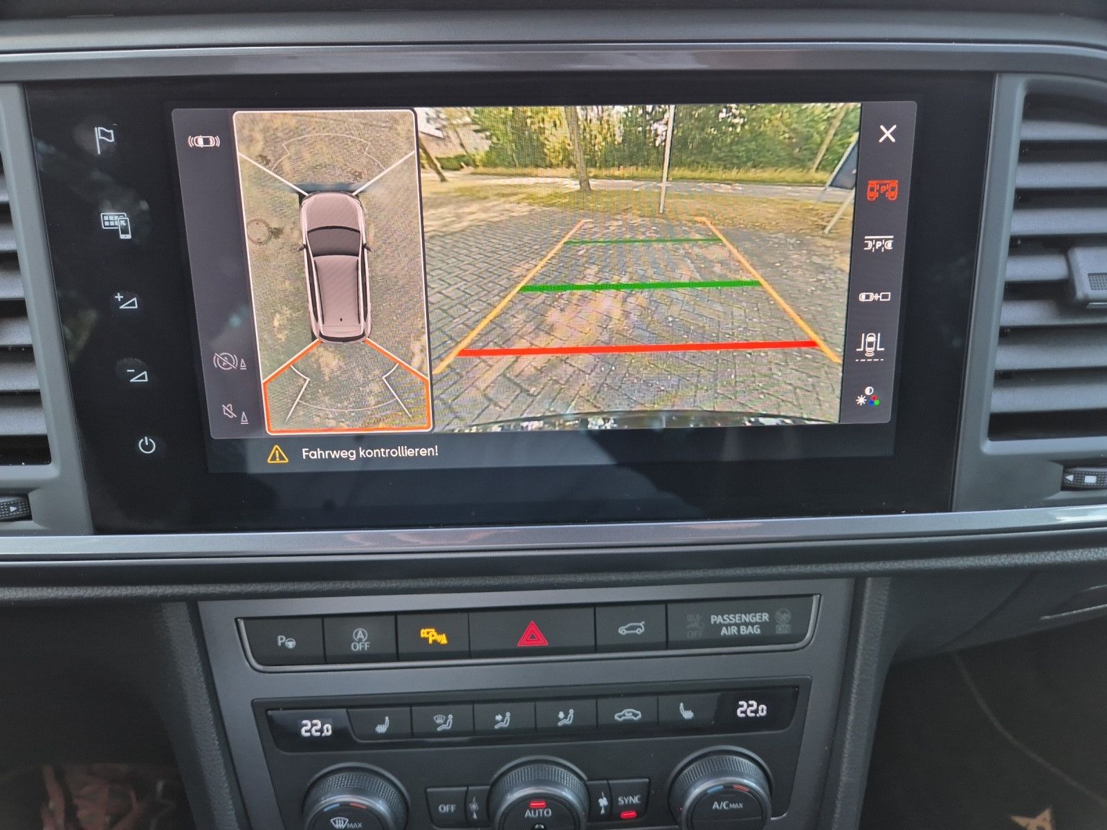Fahrzeugabbildung CUPRA Ateca 2.0TSI 4Drive/360°KAM/BEATS/ACC/NAV