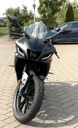 Yamaha YZF R125 | Top-Zustand mit Premium-Upgrades - YAMAHA SCHWARZ R YZF 125