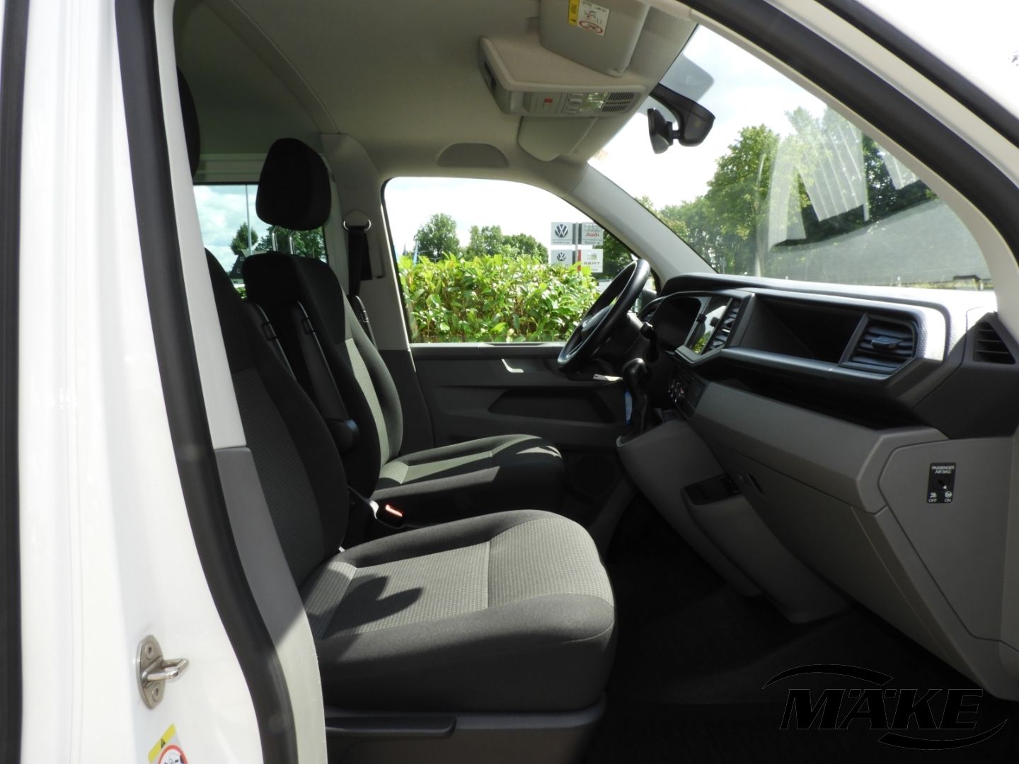 T6.1 Kombi 2.0 TDI DSG 8-Sitzer LED NAV AHZV