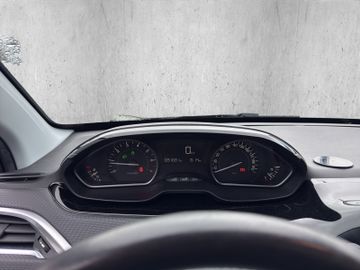 Peugeot 2008 PureTech 82 Active SHZ+PDC+AHK