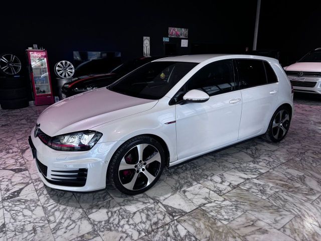 Volkswagen Golf GTI Golf GTI Performance 2.0 TSI