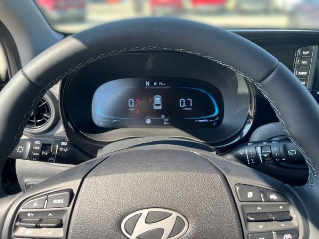Fahrzeugabbildung Hyundai i10 Trend 1.0 A/T (MY25) Komfortpaket Navi Klima