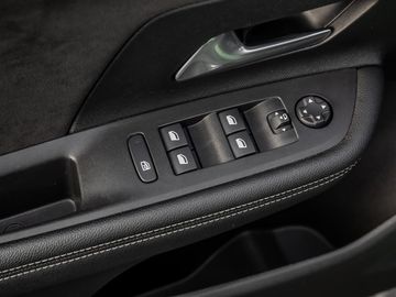 Opel Mokka-e Ultimate Navi Leder Digi-Cockpit Kamera