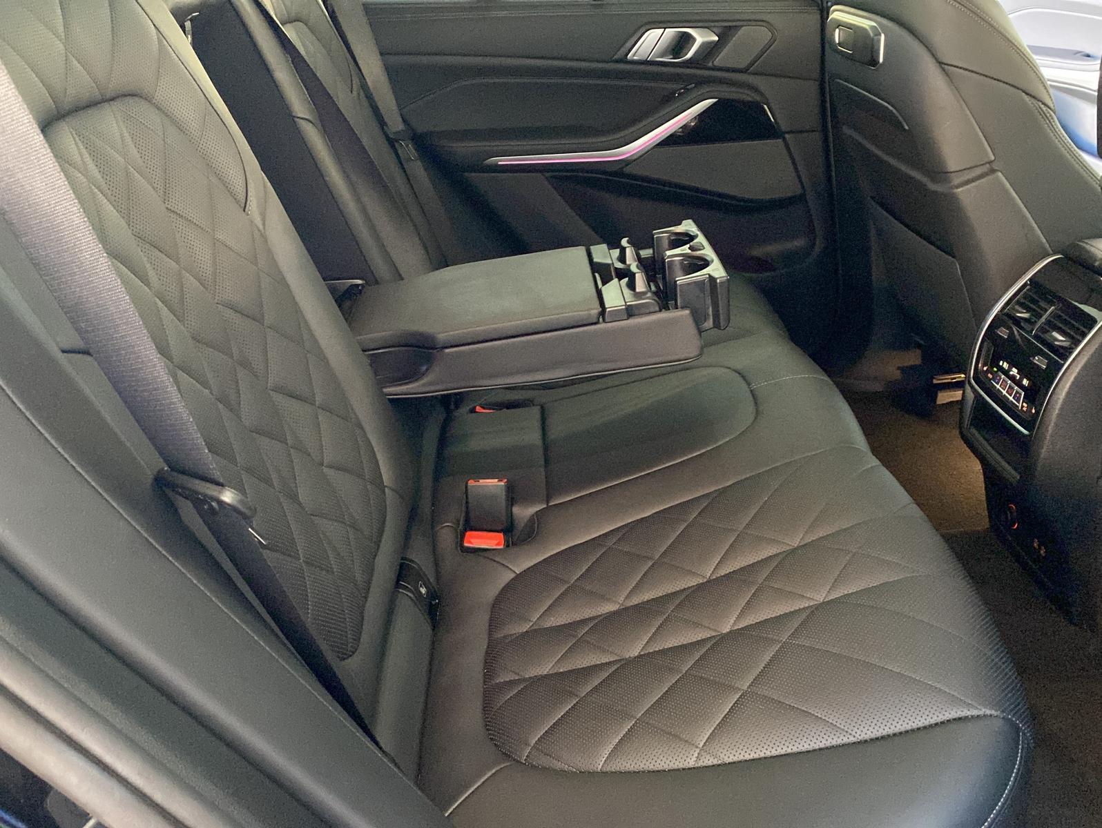 BMW X5 M60 i xDrive*NP 144.000€*SkyLounge
