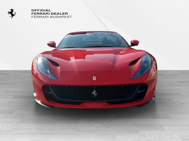 Ferrari 812 6.5 V12 Superfast SURRVIEW JBL CARBON